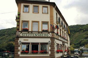 MOSEL-WEINHOTEL STEFFENSBERG Enkirch