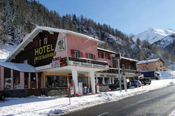 HOTEL DU CRÊT Bourg-Saint-Pierre